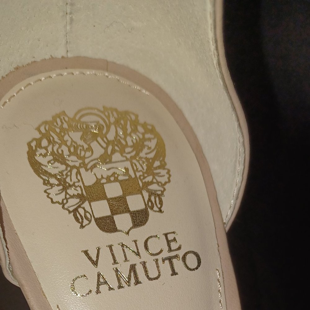 Vince Camuto Nude Beige Heels Ankle Strap Sandals - Picture 3 of 9